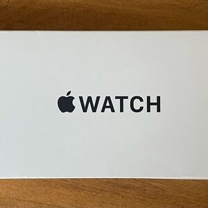 Apple Watch SE Box with Midnight Black Text